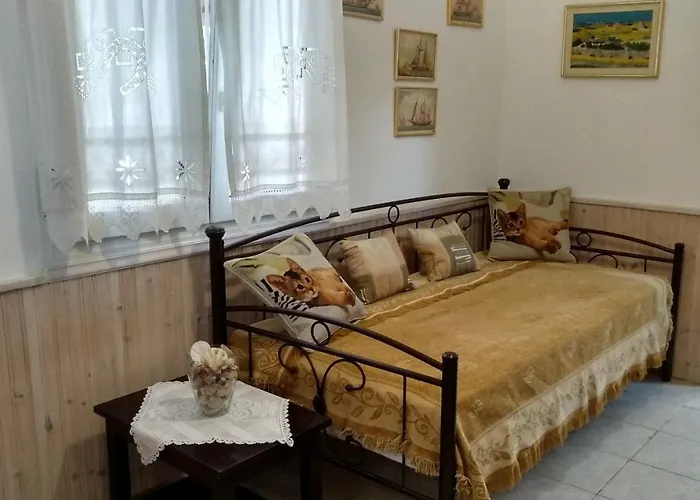 Polianthi Seaside House Case de vacanță