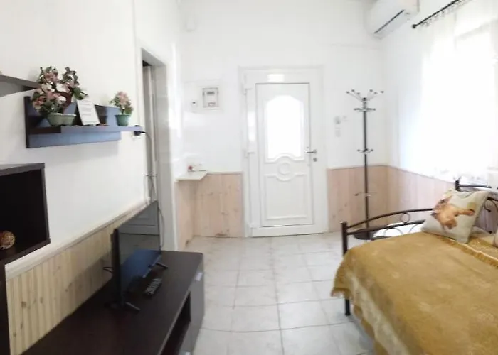 Polianthi Seaside House Case de vacanță *